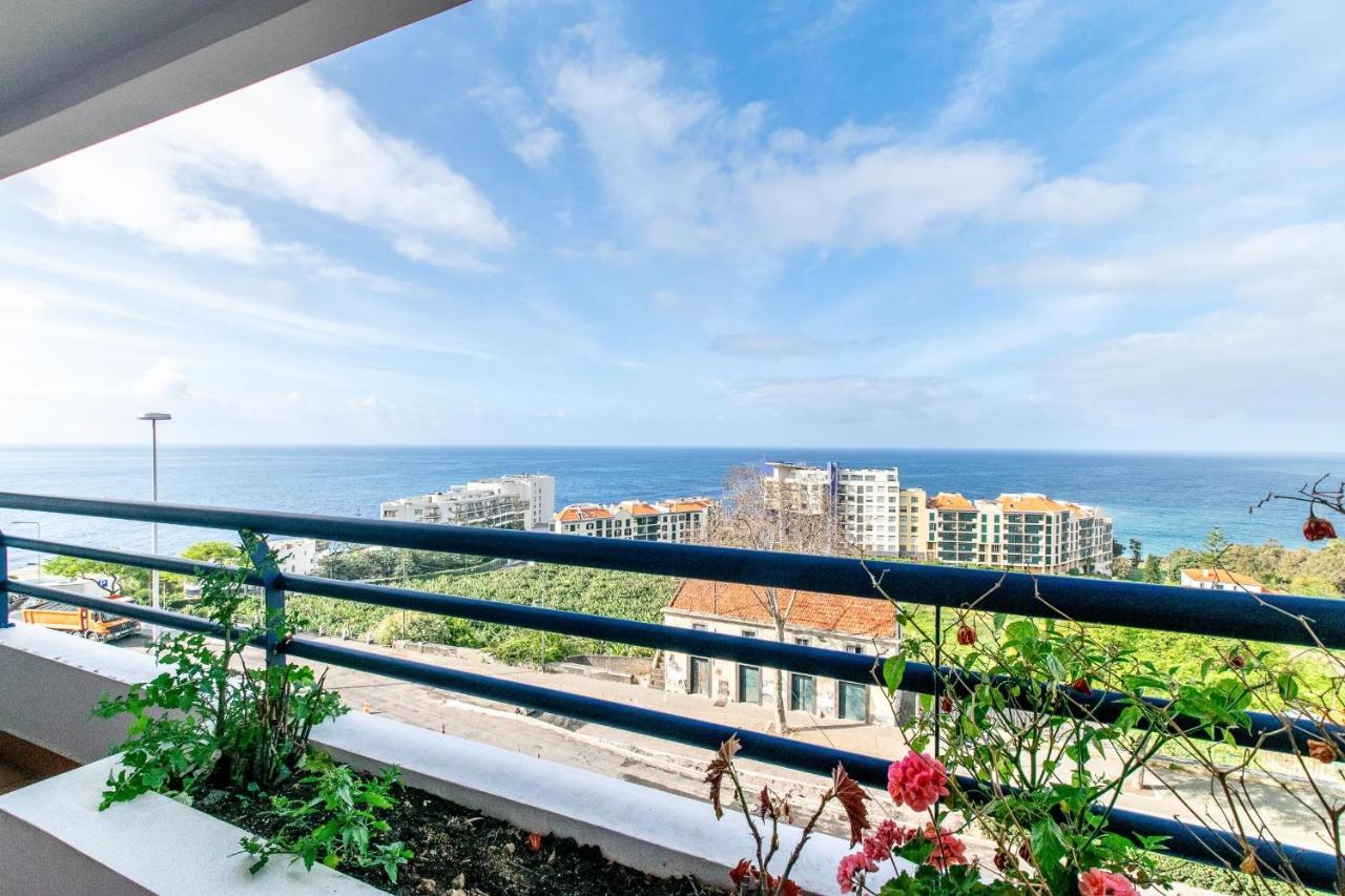 Sea And Sunset View Apartment In Funchal Exteriér fotografie